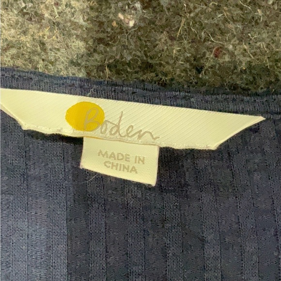 Boden Dress - Picture 4 of 5